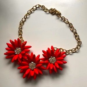 Bauble Bar Flower Necklace